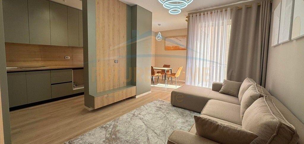 Shitet , Apartament 2+1 Unaza e Re ,Tirane