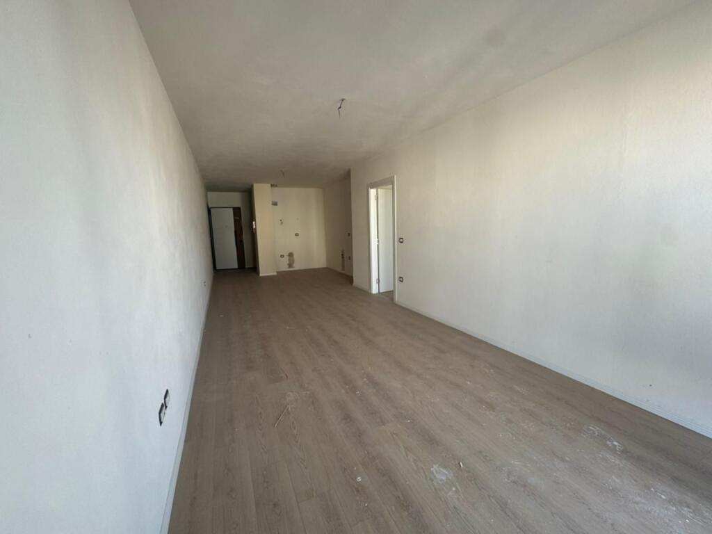 SHITET APARTAMENT 1+1 KOMPLEKSI TURDIU