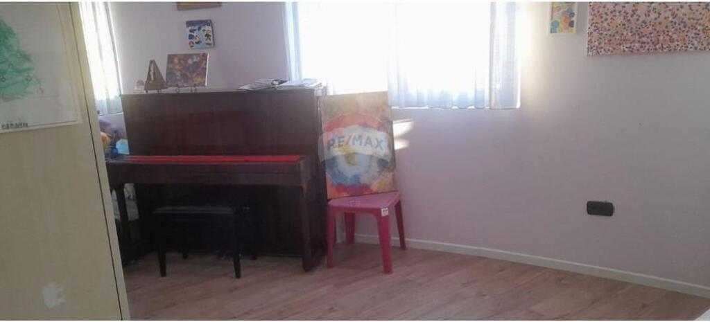 Shitet apartament 2+1 te Qyteti Studenti!