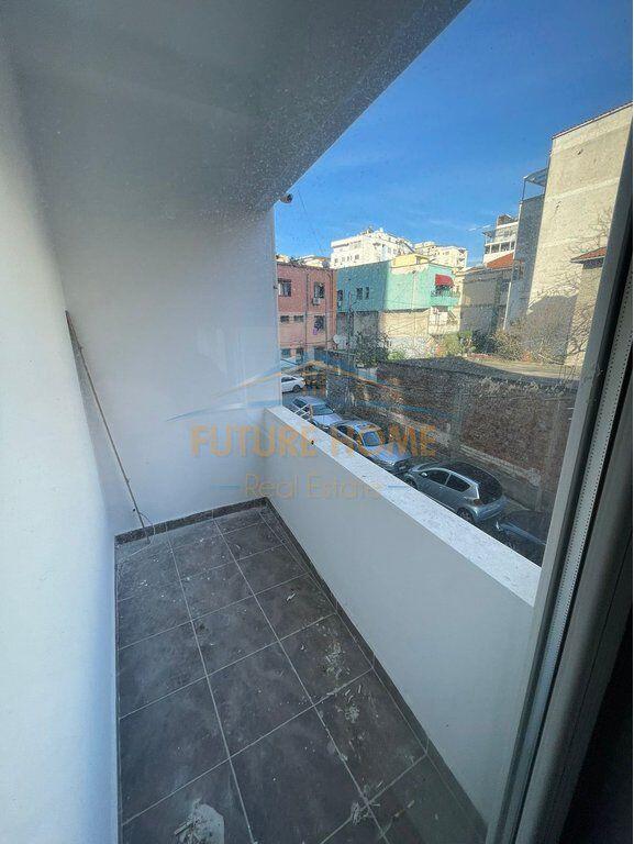 Rent, Apartment 1+1, Myslym Shyr