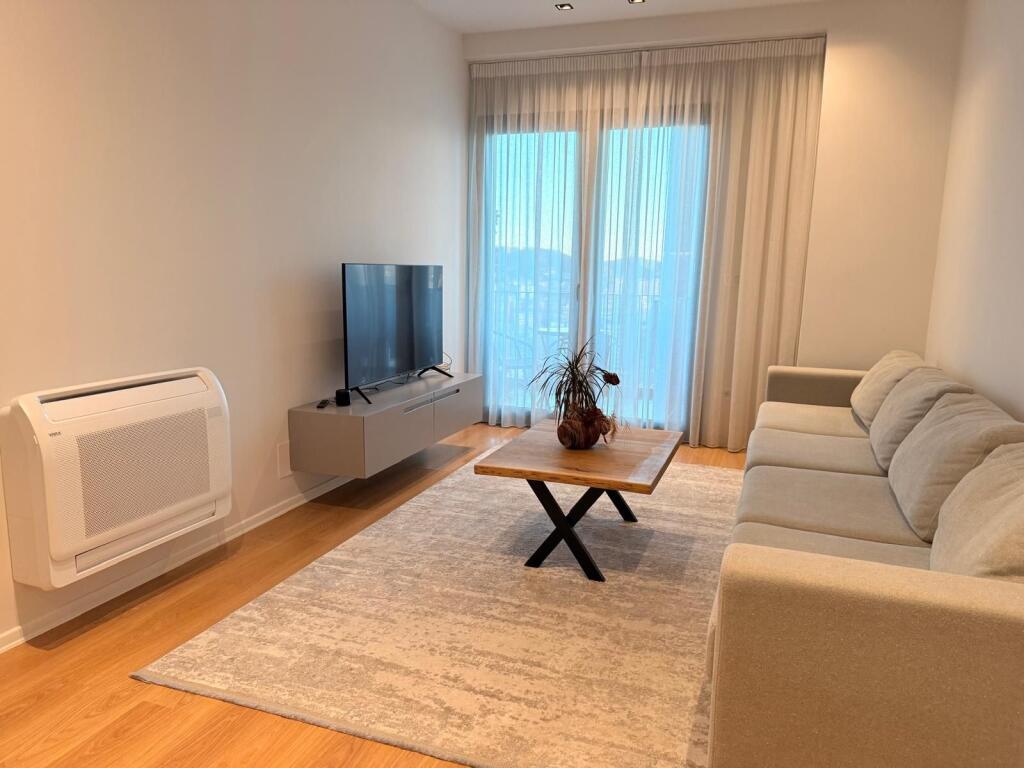 SUPER APARTAMENT 1+1 ME QIRA‼️ 
 📍Garden Building