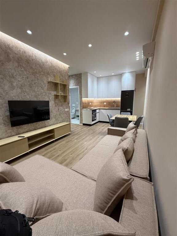 Apartament luksoz 1+1 Oxa