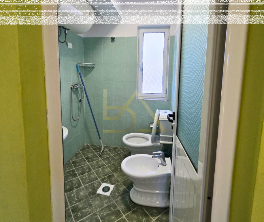 Jepet me Qira – Vilë 3-Katëshe, Iliria, Durrës