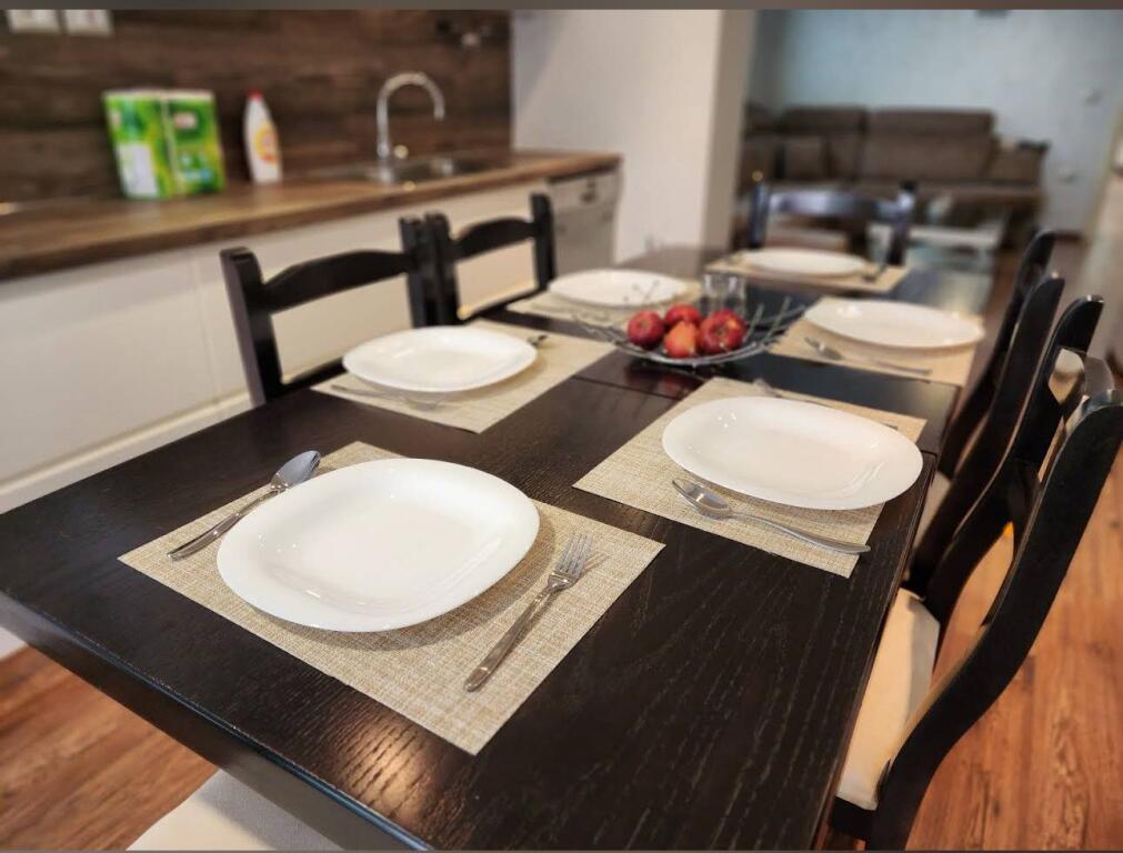 Apartament me qira – Rruga “Margarita Tutulani”