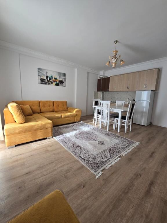 🏡 JEPET ME QERA APARTAMENT  1+1, prane Postes ,Plazh, Durres.