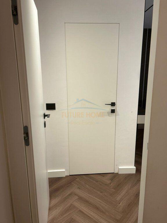 Shitet Apartament 2+1, Rruga e Elbasanit, Tiranë