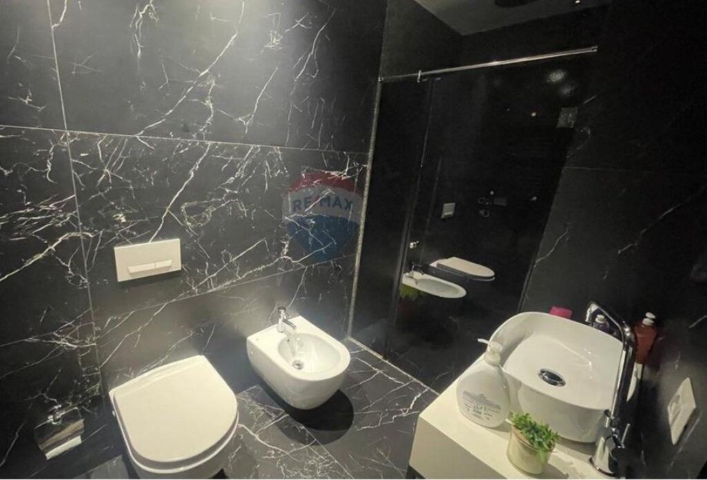 Apartment - For Sale - Medar Shtylla Street, Paris Commune, Tirana ID: 530361001-925