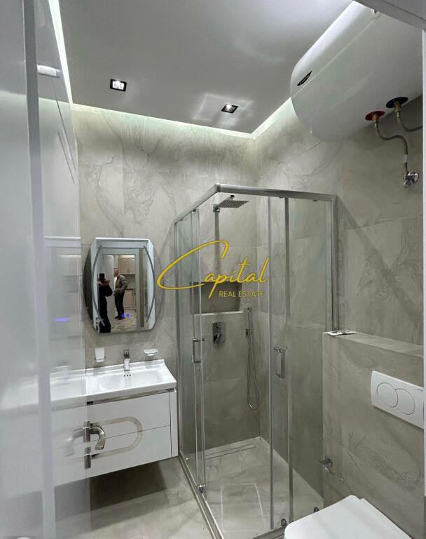 SHITET APARTAMENT 2+1+2 QENDER 360.000 EURO