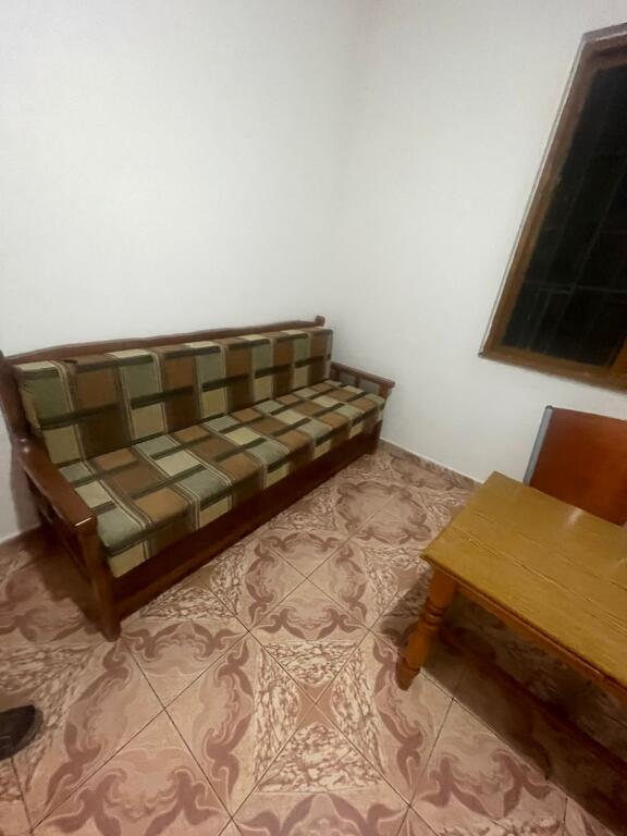 Affittasi 1+1 a Jordan Misja, 300 Euro