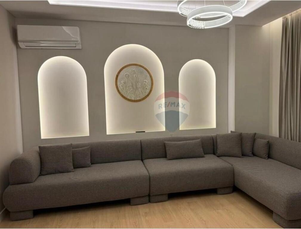 3+1+2 Modern - Rruga e Kosovareve