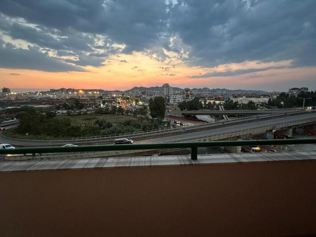 APARTAMENT ME QIRA DURRËS Plazh  FILLON NGA 300EURO