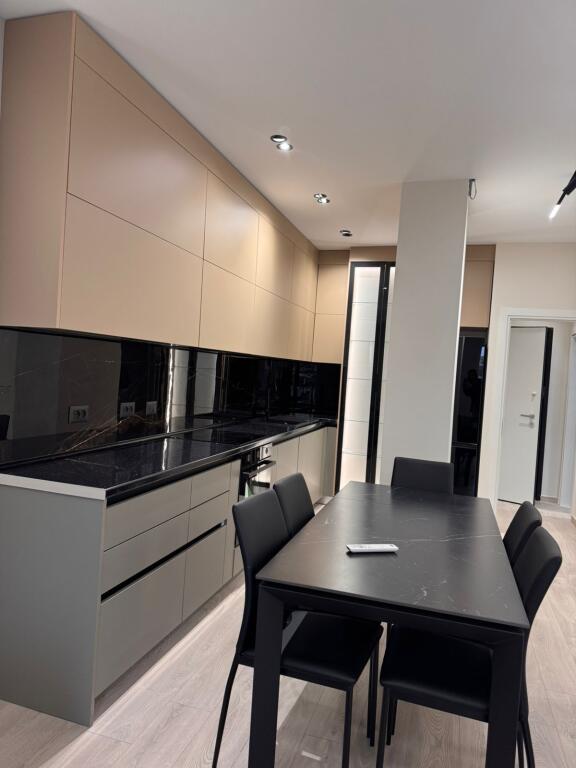 Apartament për qira 2+1 ish Tregu Elektrik