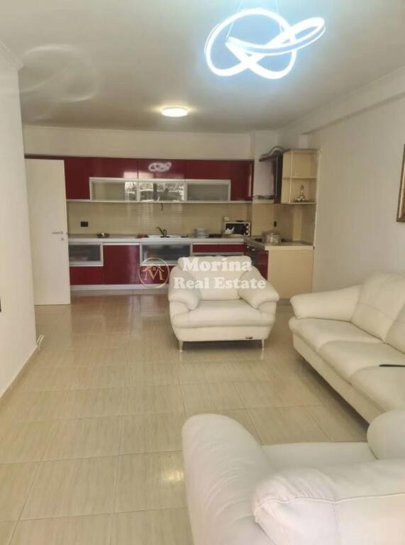 Qera, Apartament 2+1+2, Komuna Parisit, 800 euro/muaj