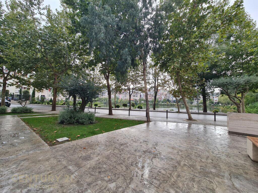 Villa for sale Montclair Residence Zone, Mjull Bathore.