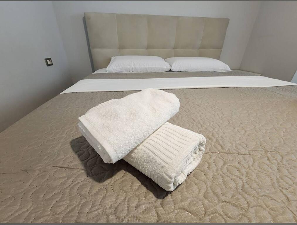 Apartament me qira – Rruga “Margarita Tutulani”