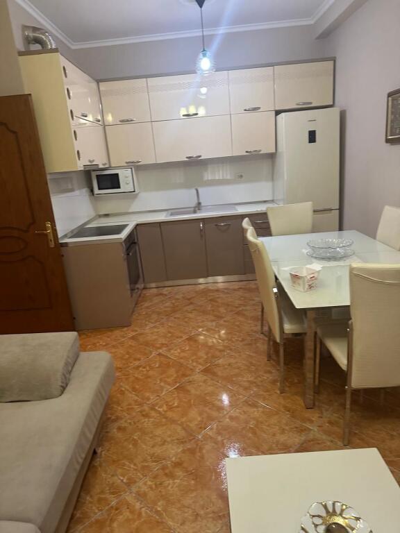 🏡 Jepet me Qira Apartament 2+1 – Hipoteka (Jordan Misja)
