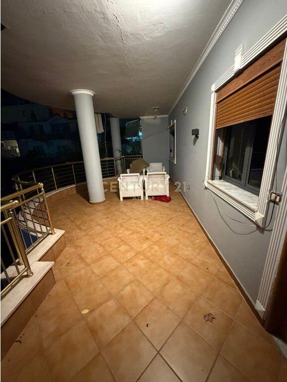 PIANO VILLA IN AFFITTO A VASIL SHANTO 700 € /Mese Sup. Totale 103m2