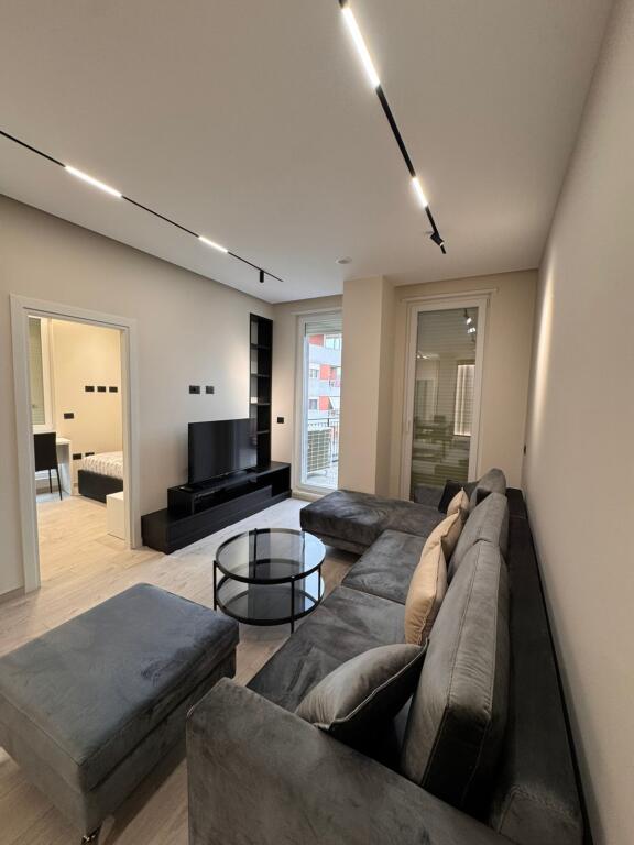 Apartament për qira 2+1 ish Tregu Elektrik