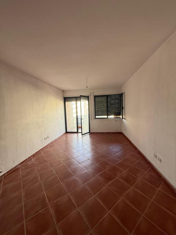 APARTAMENT 2+1 PER SHITJE TEK MBIKALIMI KRISTALIT