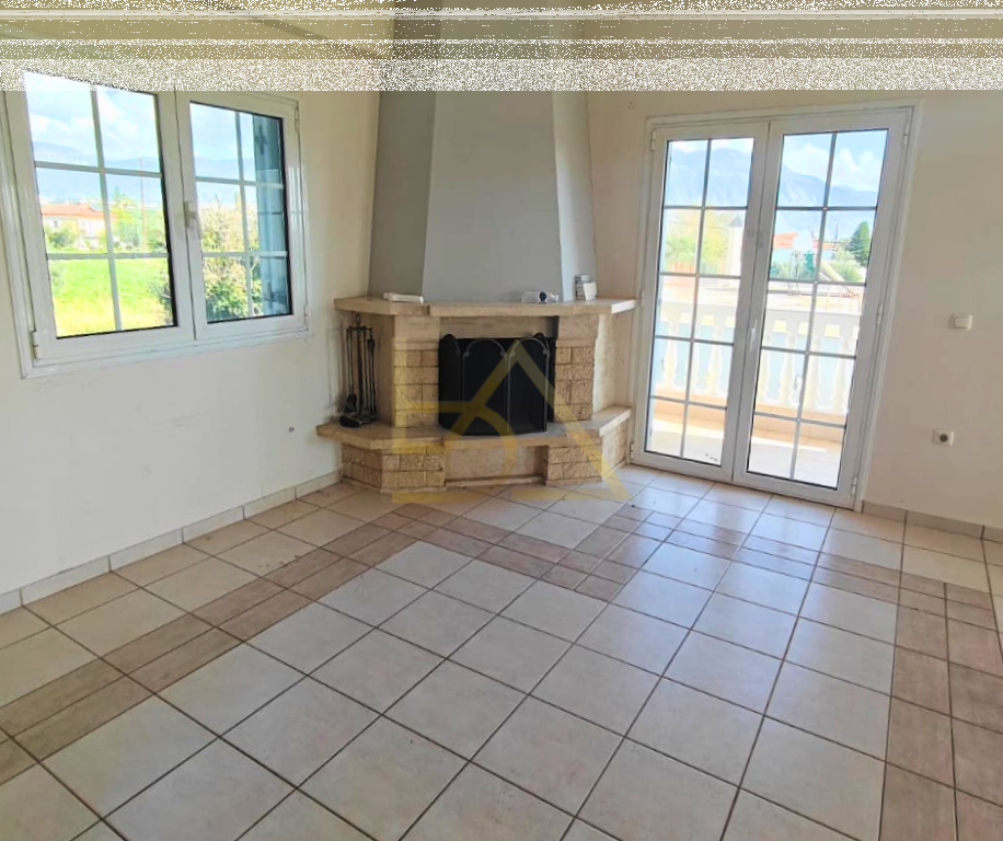 Shitet Vila– Akovitika, Kalamata, Greqi