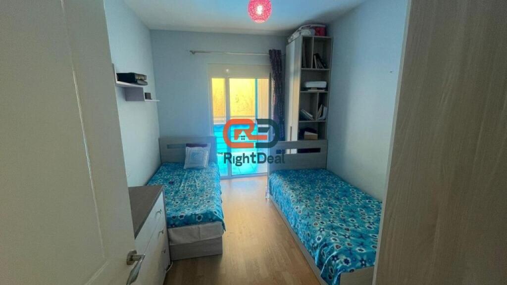 Ne Fresk, Shitet Apartament 2+1 Me Pamje Te Lire !!