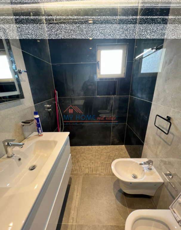 Apartament 2+1 me qera tek Fusha e Aviacionit ne Tirane