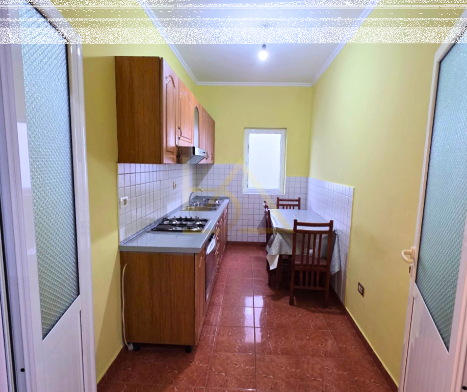 Jepet me Qira – Vilë 3-Katëshe, Iliria, Durrës