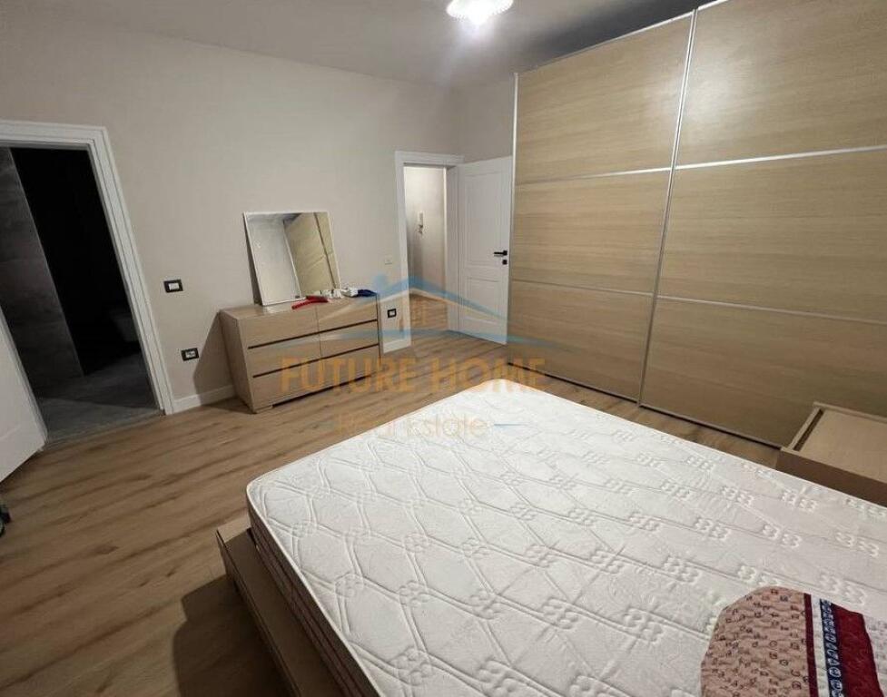 Affitto, Appartamento 2+1, Zogu i Zi, Tirana.