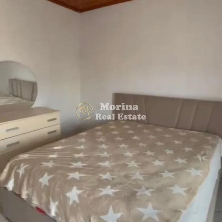 Qera, Apartament 2+1, Laprake, 400 euro/muaj