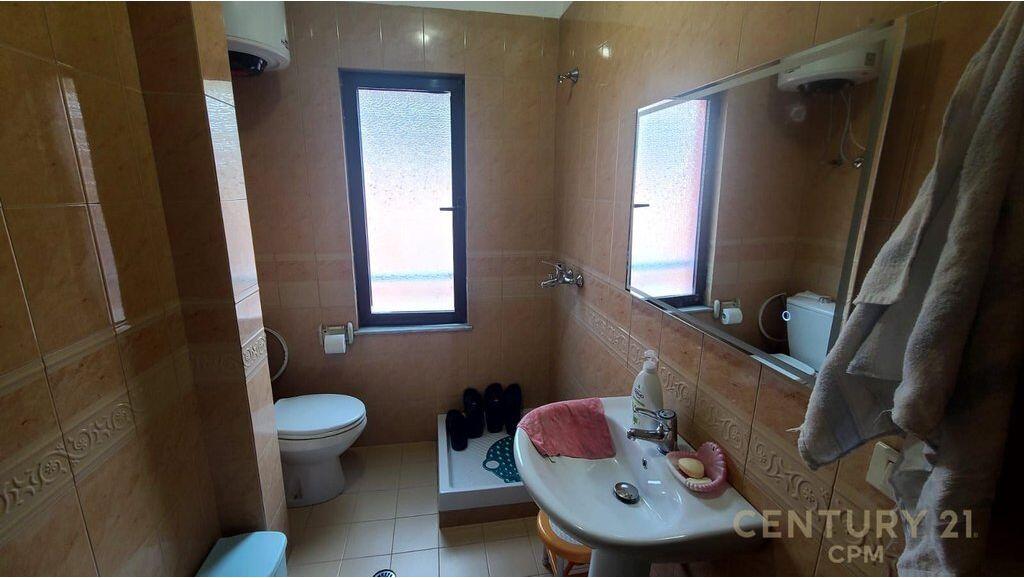 APARTAMENT 1+1 ME QIRA – ISH-BLLOKU, MBRAPA KINEMA AGIMIT 🎯