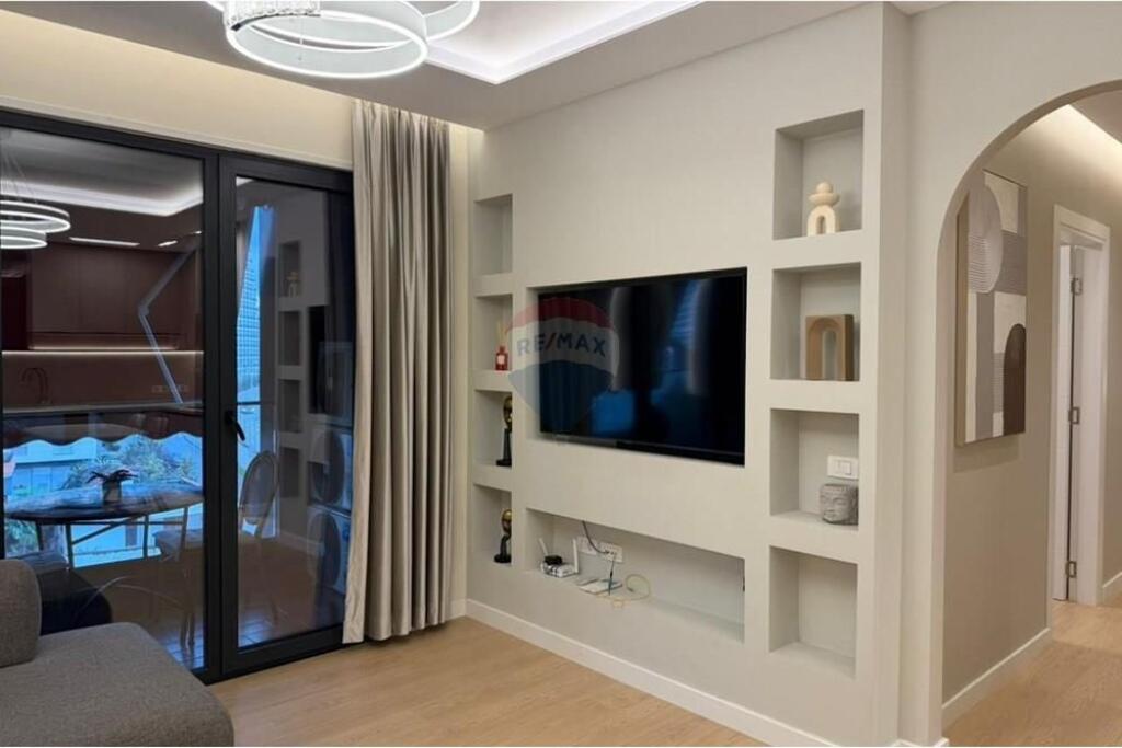 SUPER APARTAMENT 3+1 ME QIRA KOMPLEKSI OLIMPIK