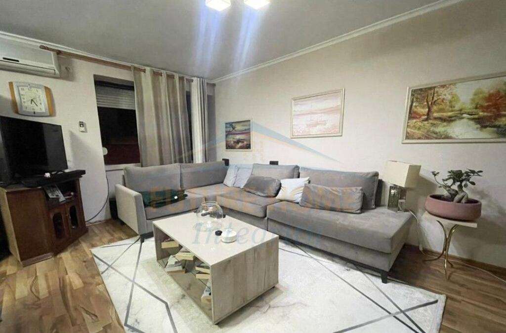 Rent, Apartment 1+1, Bardhyl Street, Tirana.