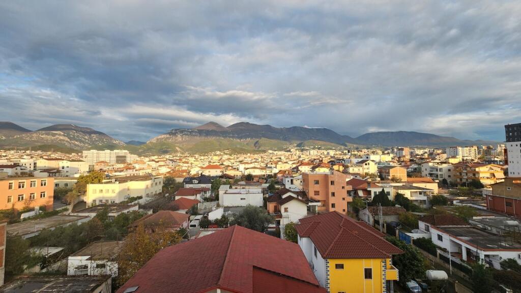 Apartment 2+1 for rent