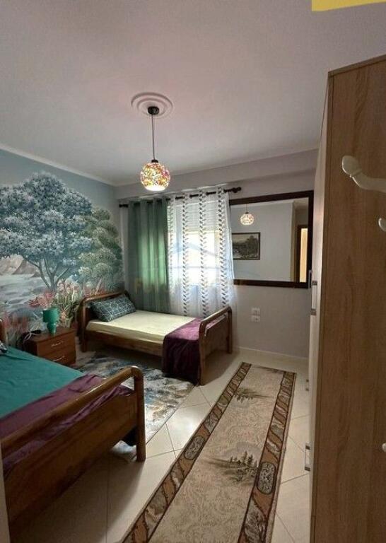 Shitet, Apartament 2+1 – Air Albania, Tiranë