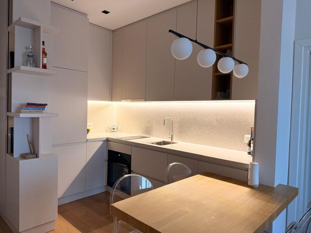 SUPER APARTAMENT 1+1 ME QIRA‼️ 
 📍Garden Building