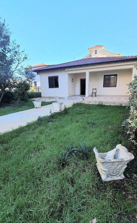 🏡 Private house for sale in the heart of Kavaja, a few minutes from the center