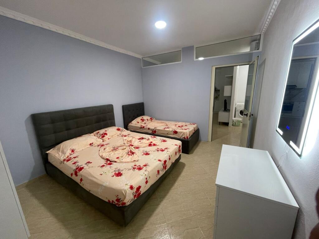 🏡 APARTAMENT ME QERA  1+1 PLAZH