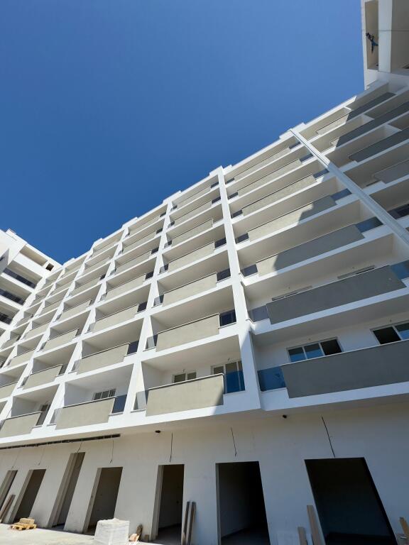 Garsoniere per Shitje ne Golem, tek Bonita&amp;Brilliant