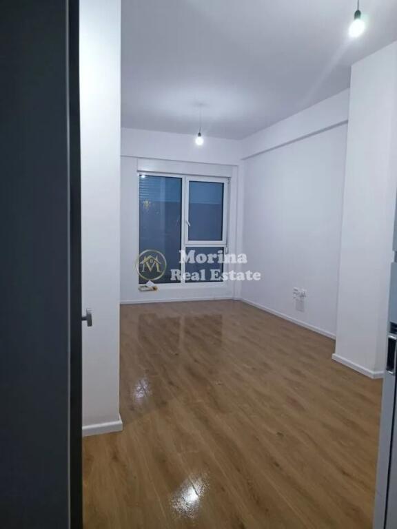 Apartament 1+1 ne kompleksin OXA, rruga Dalip Topi 350 Euro