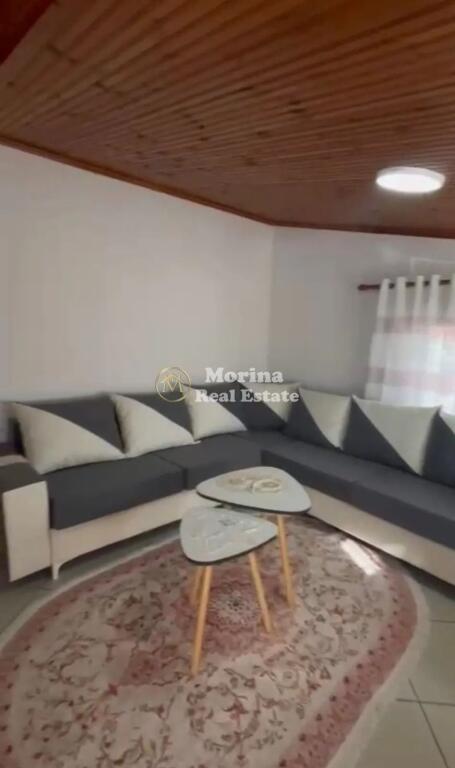 Qera, Apartament 2+1, Laprake, 400 euro/muaj