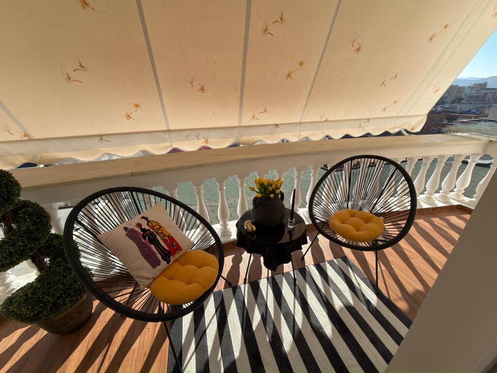 Apartament me qera 1+1 Mozaiku