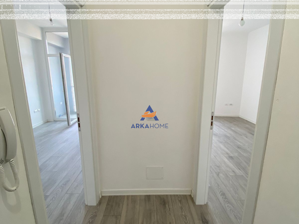 JEPET ME QERA APARTAMENT 1+1+BALLKON "KOMPLEKSI KIKA 2" 70.000 LEKE