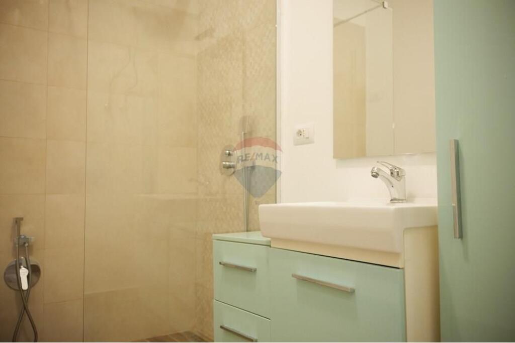 Apartament 1+1 me Qira prane Nobis!