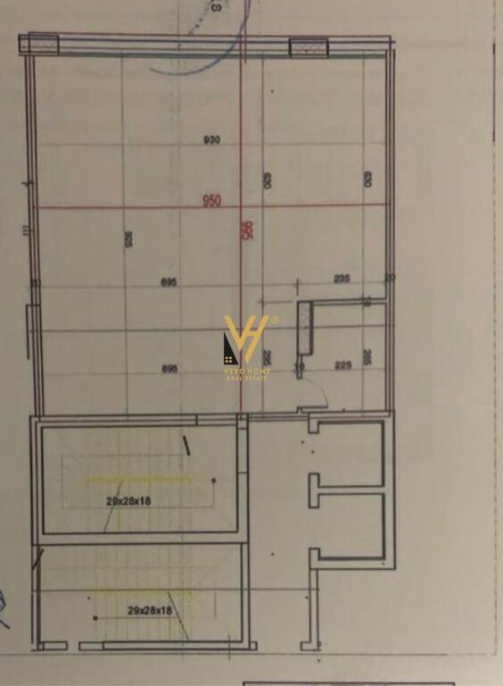 SHOP FOR RENT 94 M2 ON DIBRES STREET 150,000 LEKE