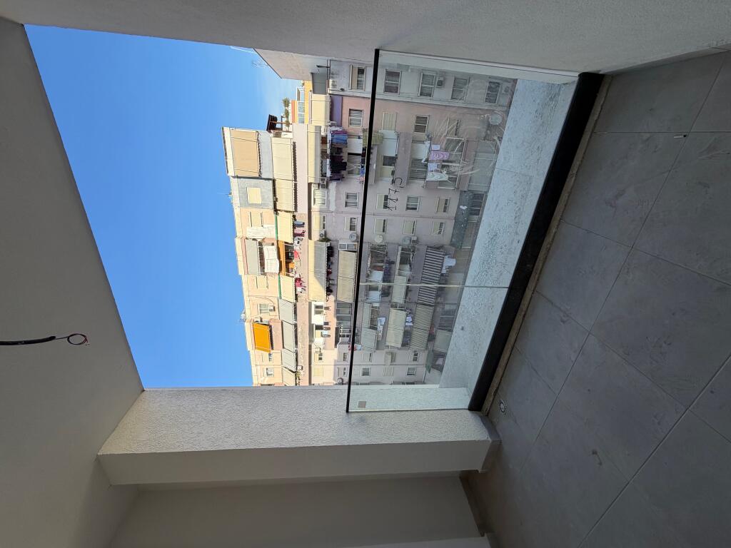 Vendesi in vendita Appartamento 1+1 Complesso Molla Astir