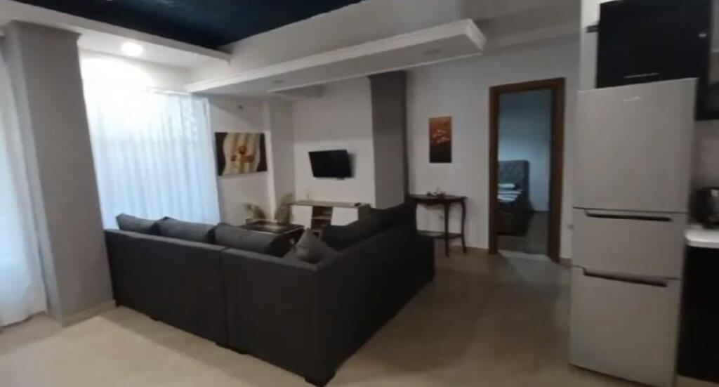 OFFICE + APARTMENT 2+1+2 FOR SALE