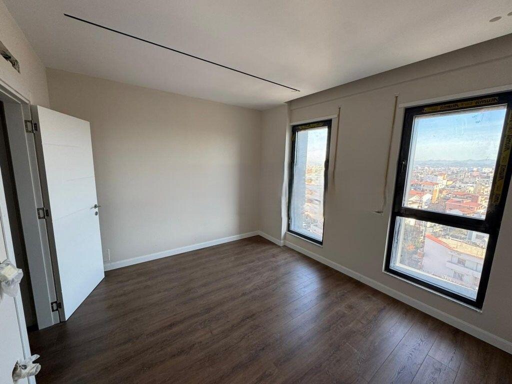 BULEVARDI I RI, SHESIM APARTAMENT 2+1+2 205,000 €