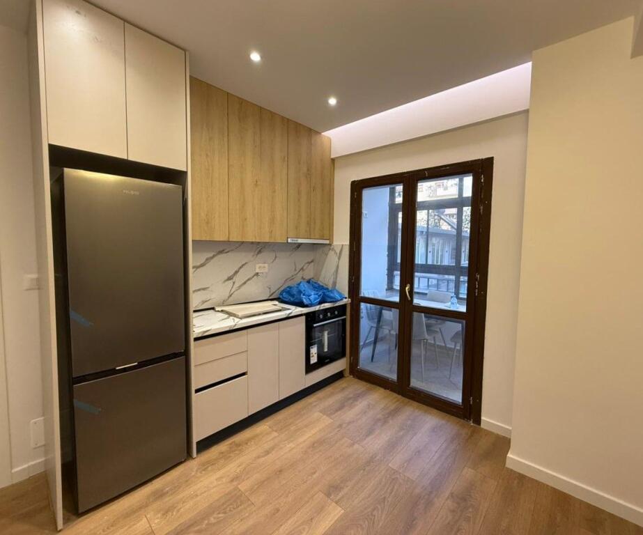 Appartamento 1+1 In Vendita - Comune di Parigi