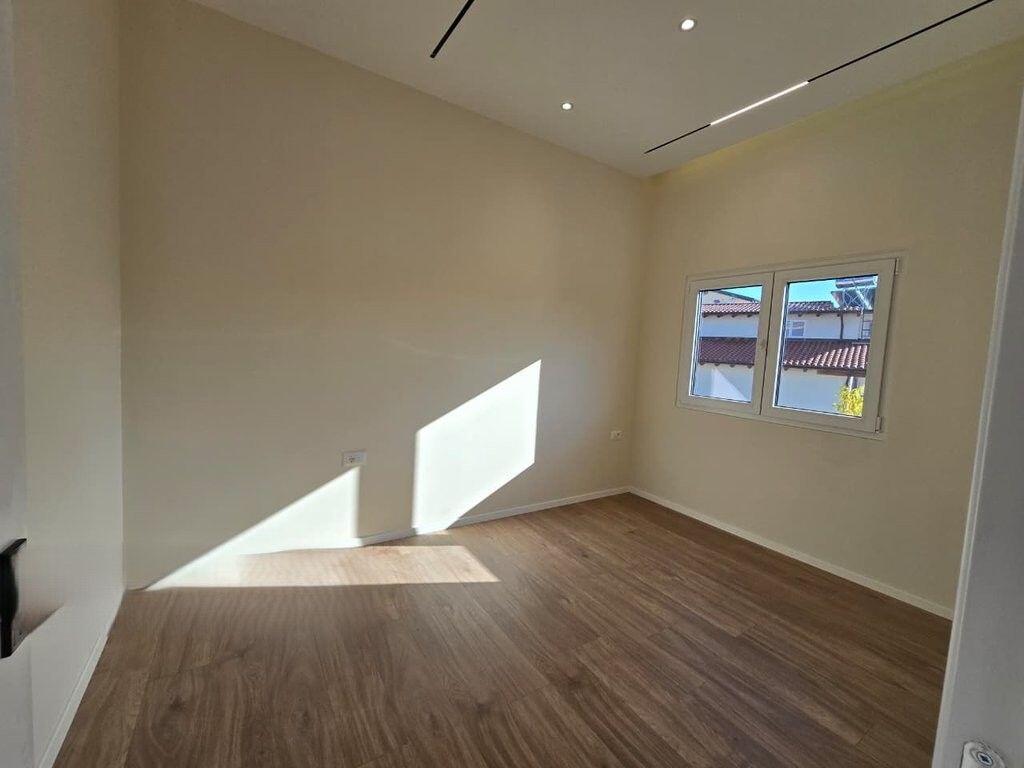 Apartament 1+1 Për Shitje në Ali Demi! 92,000 €