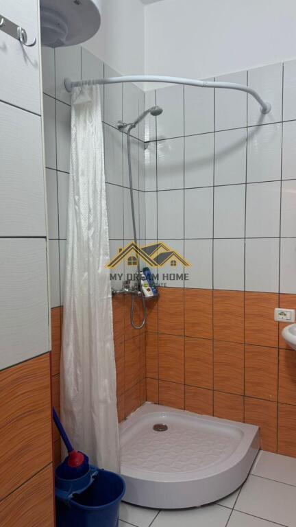 JEPET ME QERA APARTAMENT TEK PALLATI KAMELIA